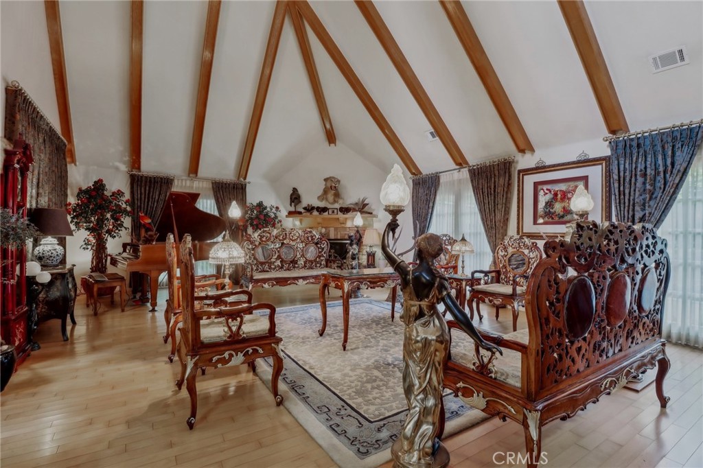 2611 Steeplechase Lane