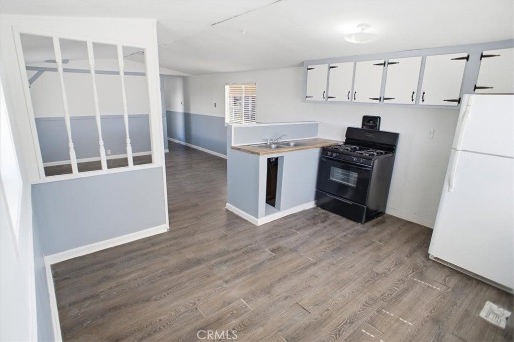 3753 E Avenue I, space 94