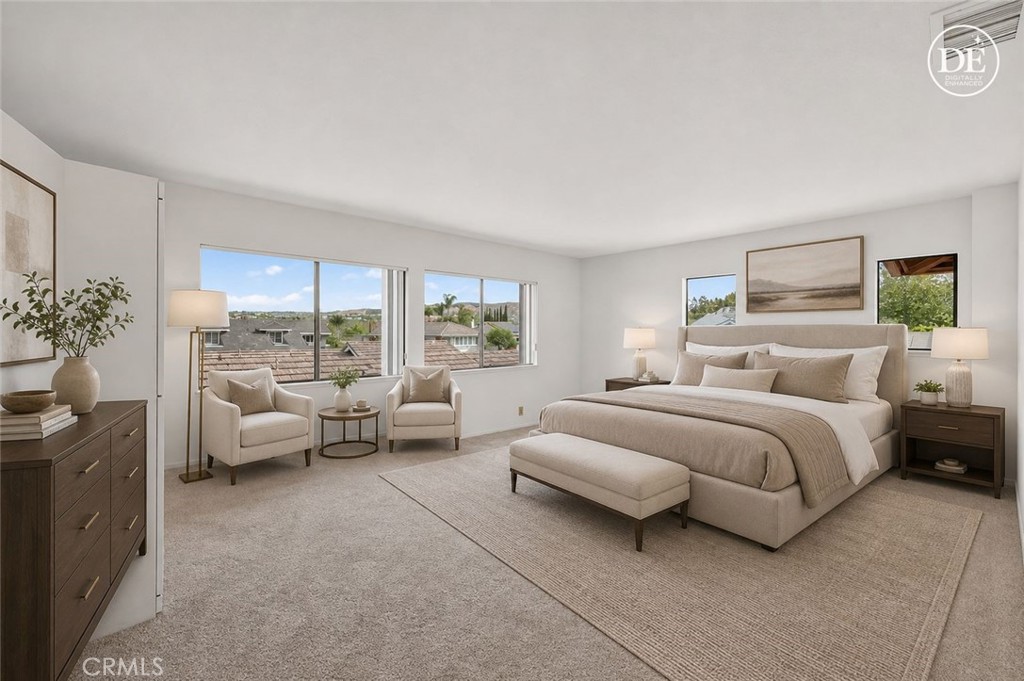 1128 N Avila