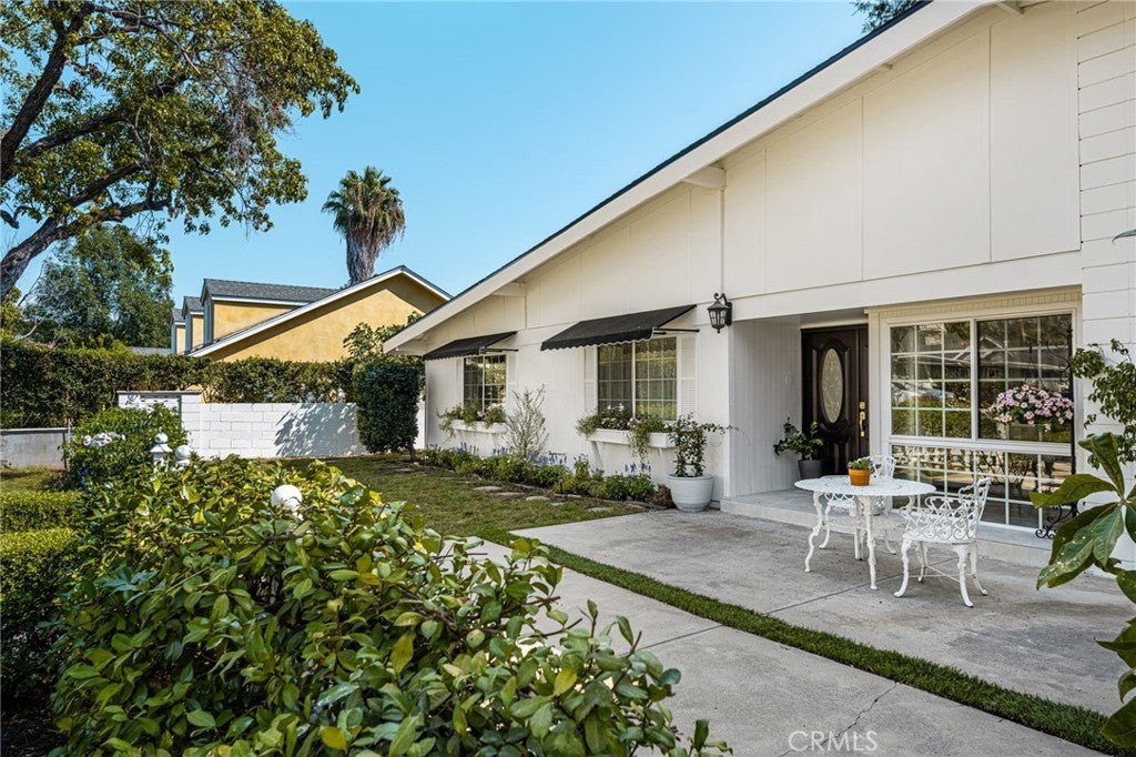 1132 Foothill Boulevard