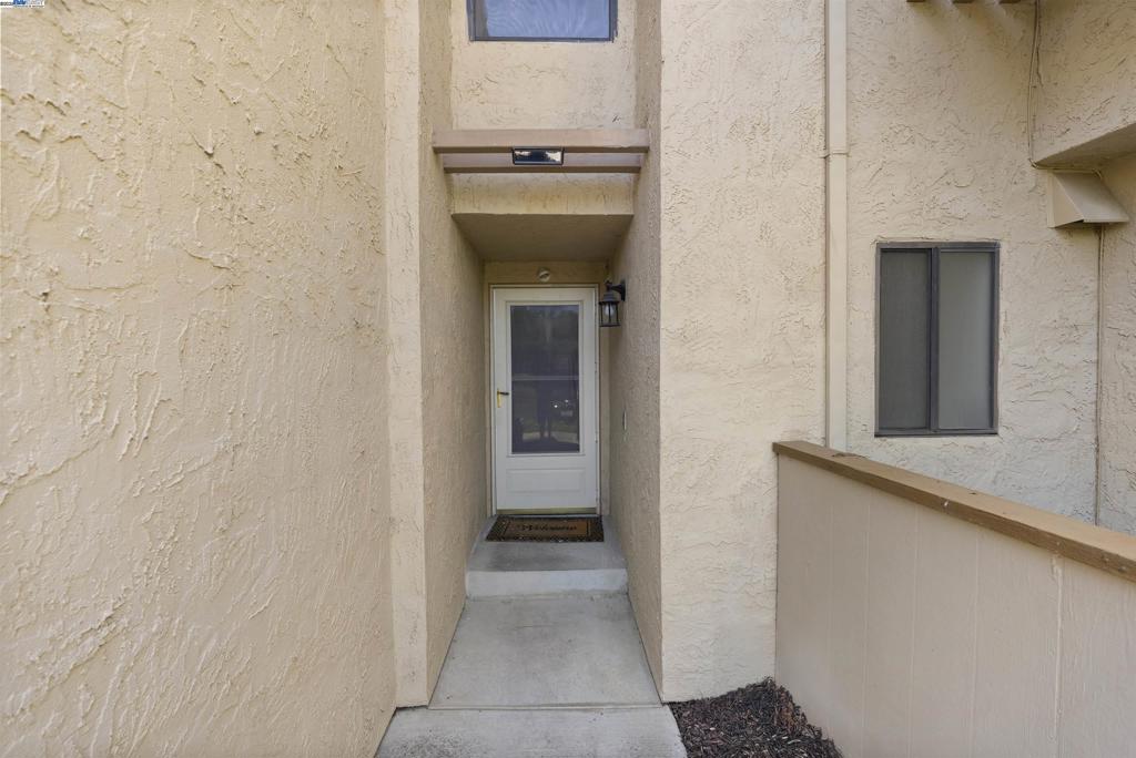GARDEN COMMON - Residential