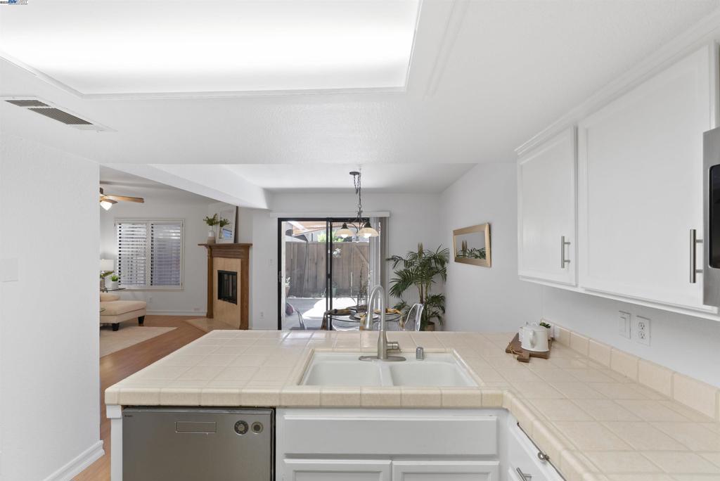 GARDEN COMMON - Residential
