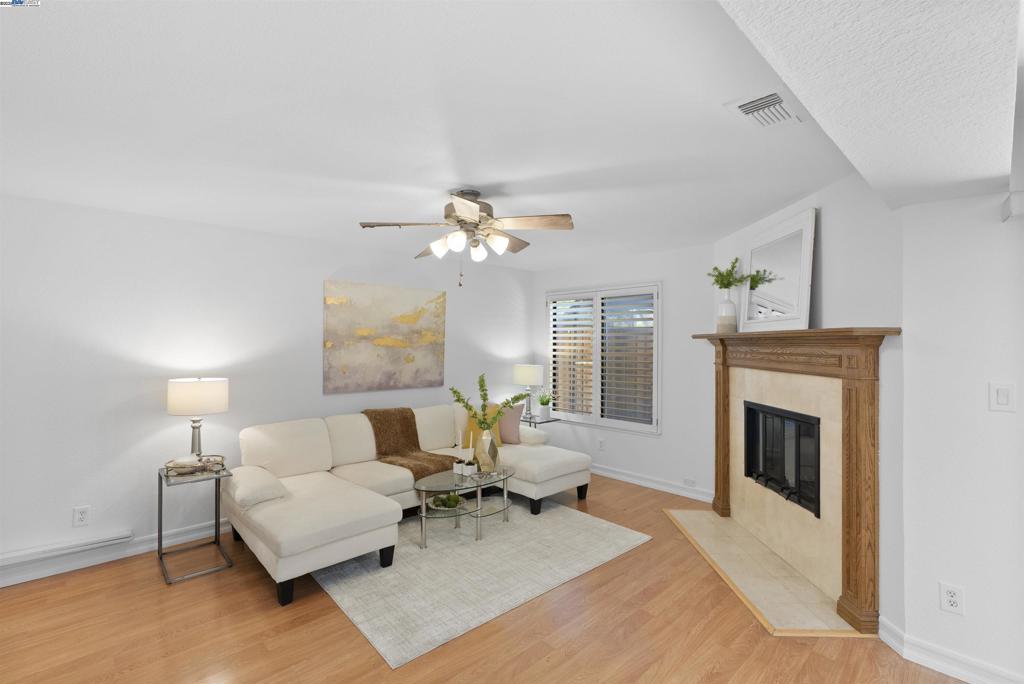 GARDEN COMMON - Residential