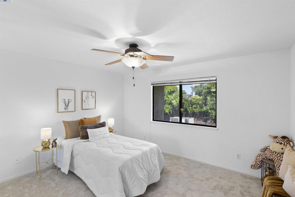 GARDEN COMMON - Residential