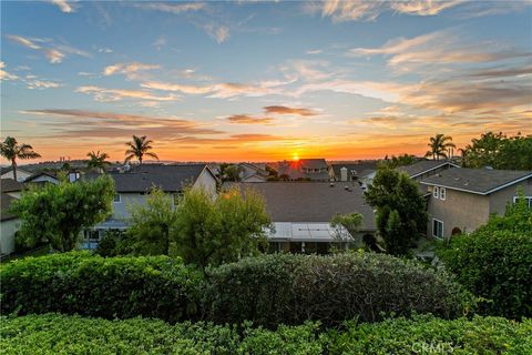 Photo of 21641 Jornada, Mission Viejo, CA 92692 (MLS # OC25190711) Photo of 21641 Jornada, Mission Viejo, CA 92692 (MLS # OC25190711)