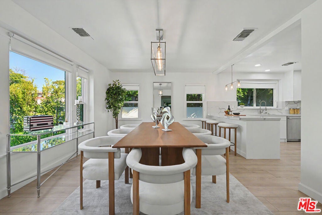 344 S Camden Drive