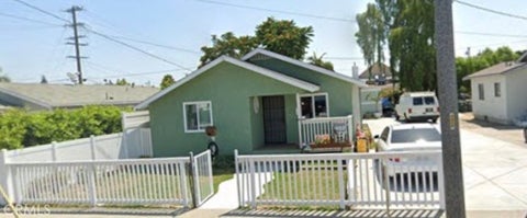 Photo of 206 N Acacia AVE, Compton, CA 90220 (MLS # DW26186909)
