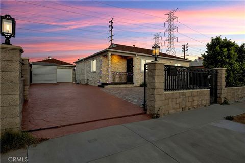 7712 El Caprice Avenue North Hollywood CA 91605