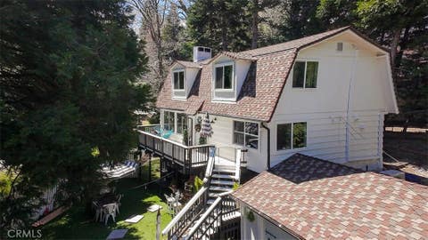 Photo of 220 Oak Dr. Dr, Lake Arrowhead, CA 92352 (MLS # PF26140750)