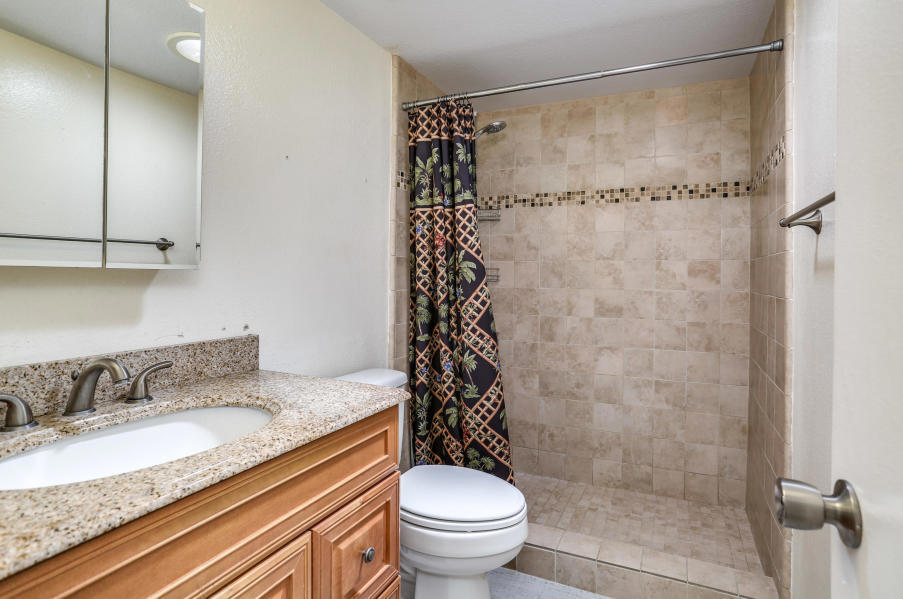 Sunrise Palms - Residential