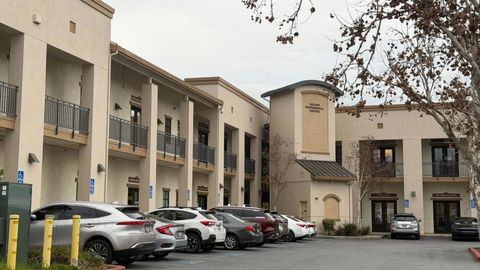 Photo of 1569 Lexann Avenue #224, San Jose, CA 95121 (MLS # ML82033480)