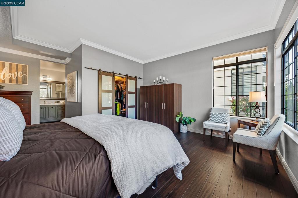 CANYON LAKES - Residential