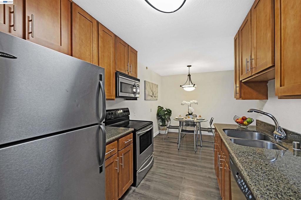 1570 165Th Ave 104