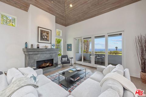 Tiny photo for 1312 Shoreline Drive, Santa Barbara, CA 93109 (MLS # 25551813)