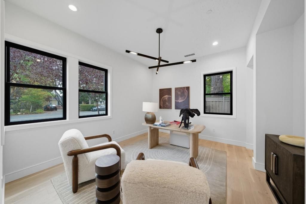 Photo of 1001 Olive Street, Menlo Park, CA 94025 (MLS # ML82023703)