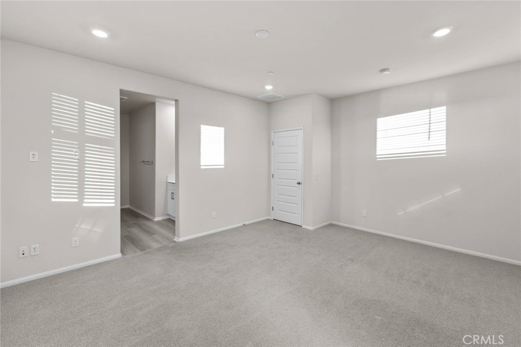 UNK - Residential Lease