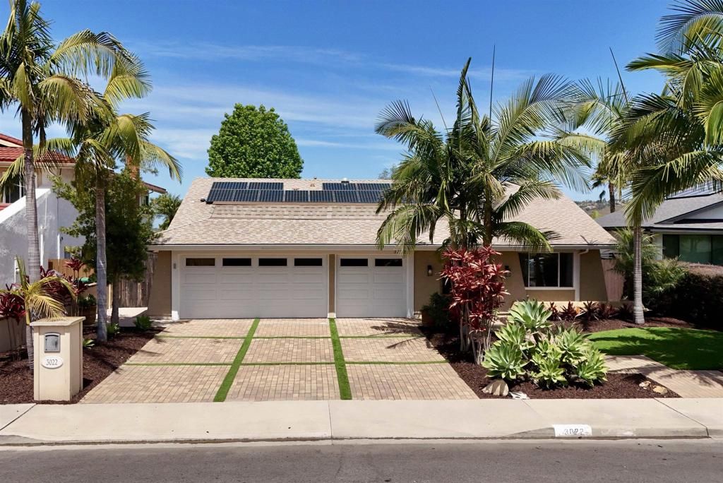 Photo of 3022 Azahar Court Ct, Carlsbad, CA 92009 (MLS # 260010630SD)