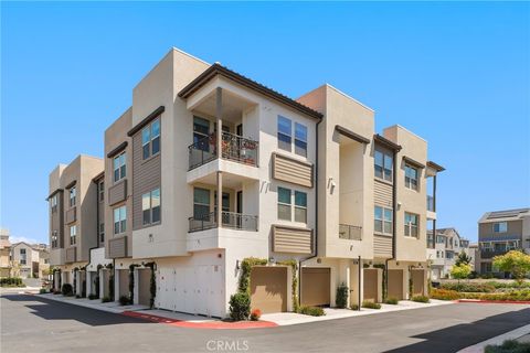 Photo of 1501 Lasso Way #303, Rancho Mission Viejo, CA 92694 (MLS # OC26090510)