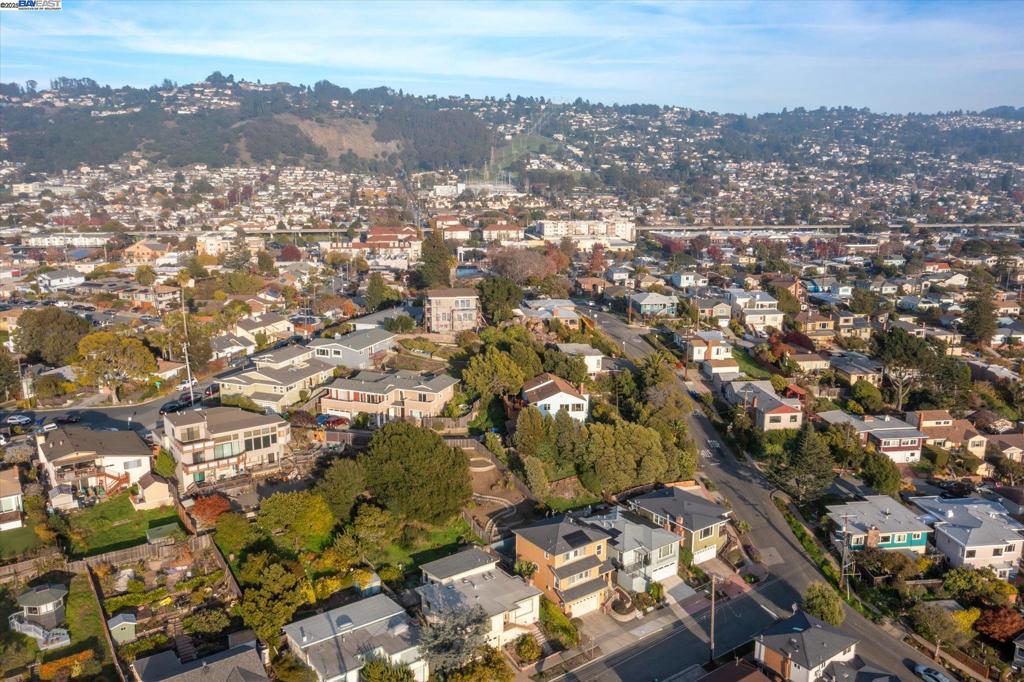 RICHMOND ANNEX - Residential