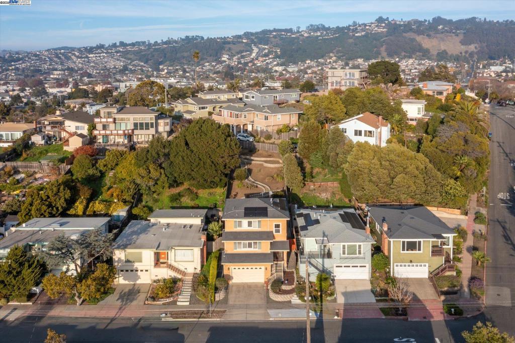 RICHMOND ANNEX - Residential