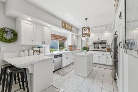 Tiny photo for 25235 Corte Sur, Murrieta, CA 92563 (MLS # SW26085872)