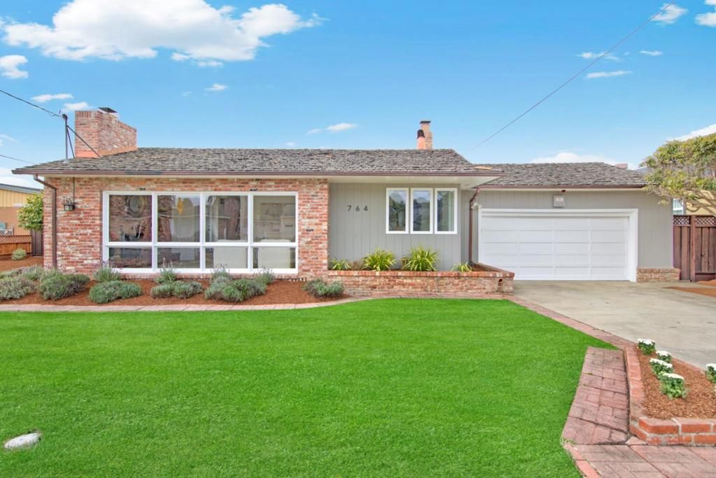 listing image 130722693295893611414
