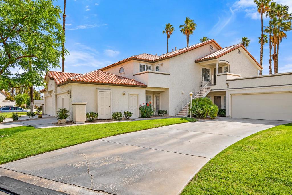 288 Desert Falls Drive E