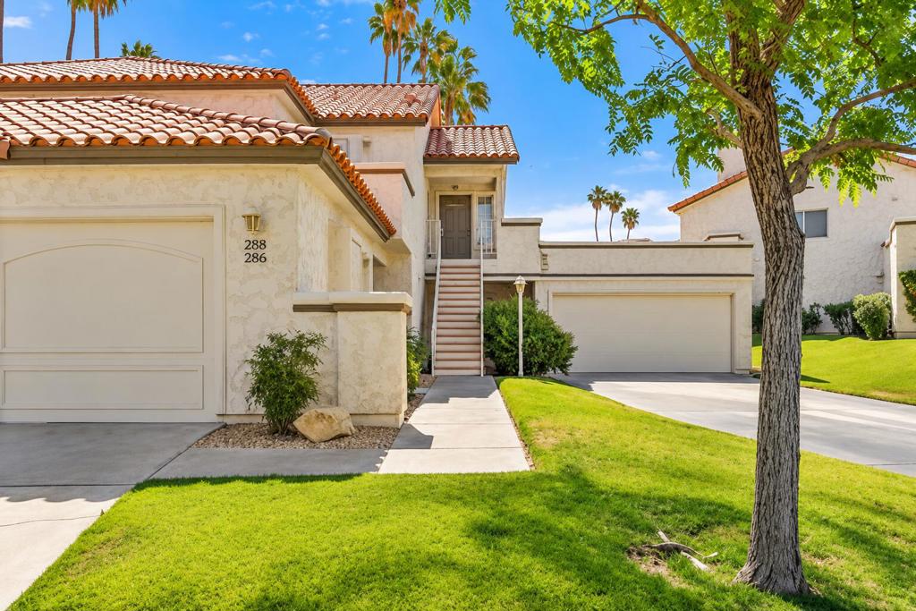 288 Desert Falls Drive E