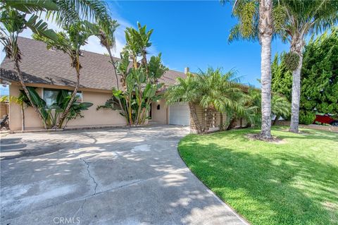 Photo of 20621 Paisley Lane, Huntington Beach, CA 92646 (MLS # PW26051172)