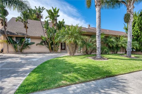 Photo of 20621 Paisley Lane, Huntington Beach, CA 92646 (MLS # PW26051172)