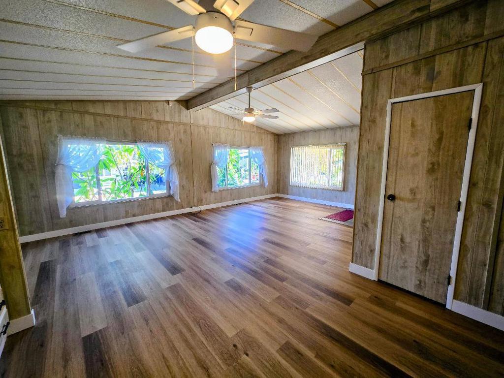 Silver Spur Community - Manufactured In Park