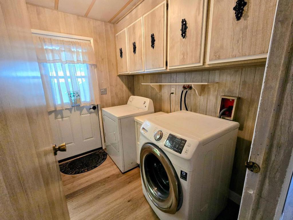 Silver Spur Community - Manufactured In Park