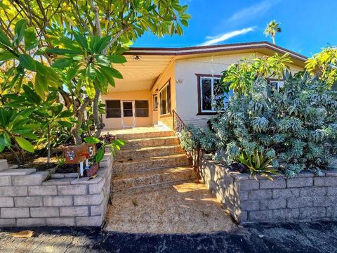 Photo of 5 Prickly Pear Lane, Palm Desert, CA 92260 (MLS # 219140224DA)