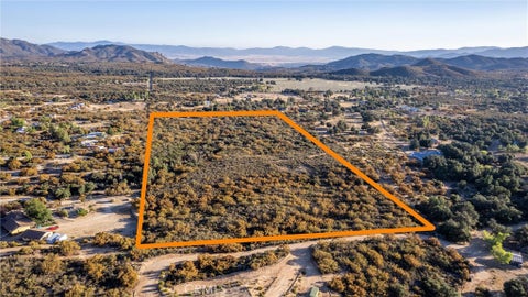 Photo of 31298 Chihuahua Valley Road, Warner Springs, CA 92086 (MLS # ND26195985)