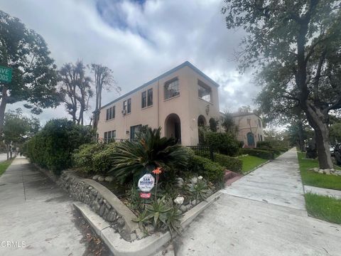 Photo of 590 S Oakland Ave #590, Pasadena, CA 91106 (MLS # P1-25923)