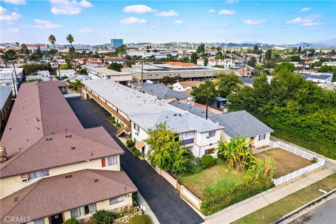 Photo of 917 Edith Ave, Alhambra, CA 91803 (MLS # CV25241344) Photo of 917 Edith Ave, Alhambra, CA 91803 (MLS # CV25241344)