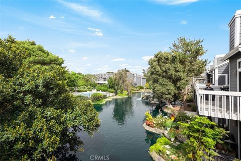 20092 Bayfront Lane 206 Huntington Beach CA 92646