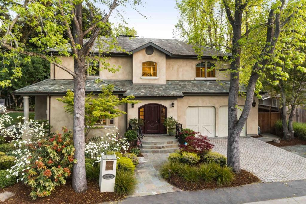 1715 Bay Laurel Drive