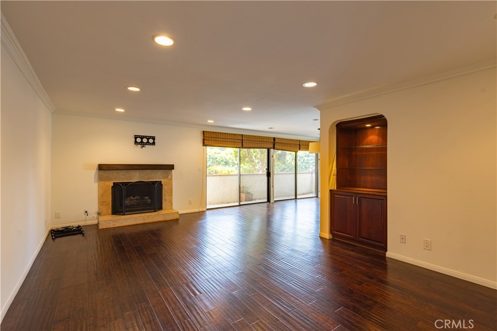 6242 Riviera Circle