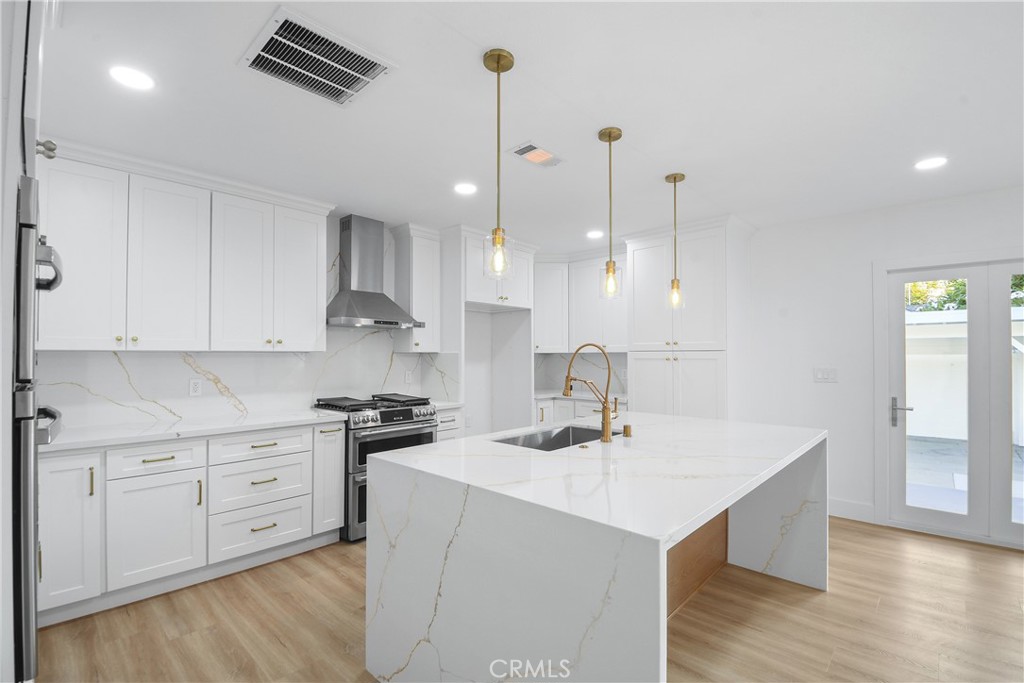 2137 Ostrom