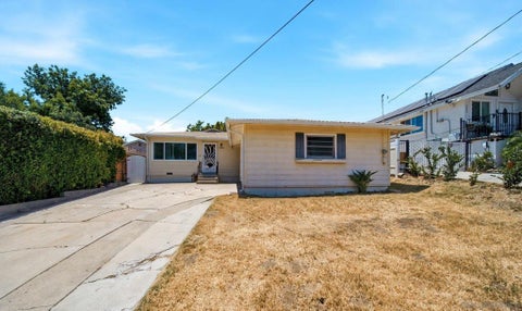 Photo of 2656 Grange Street ST, Lemon Grove, CA 91945 (MLS # 260016771SD)