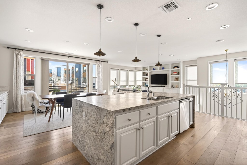 5531 5531 Metropolitan Way