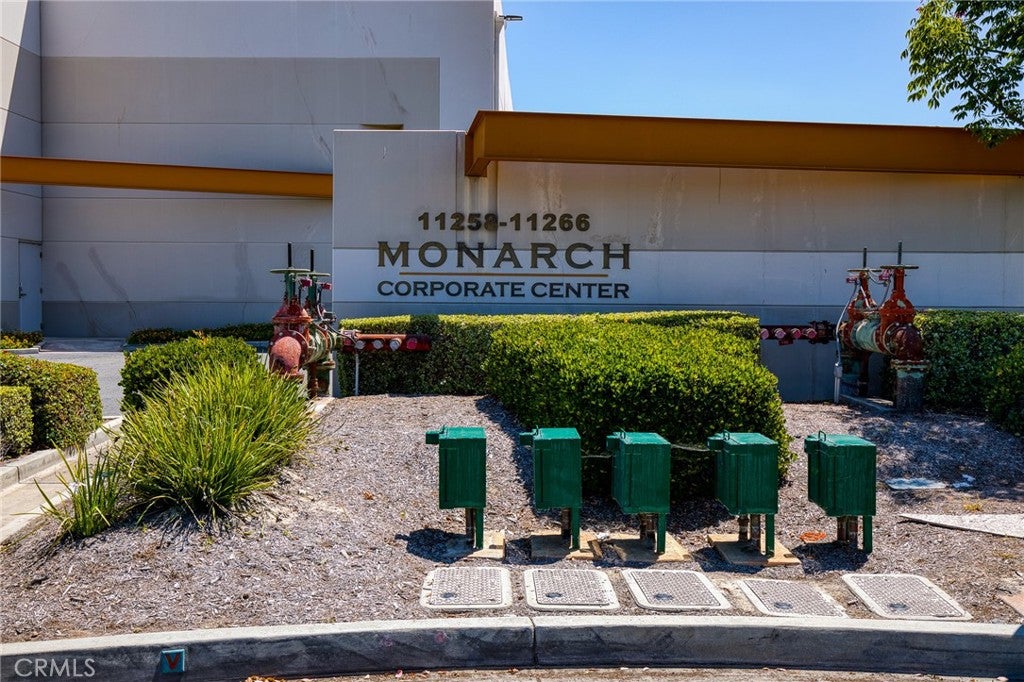 11264 Monarch