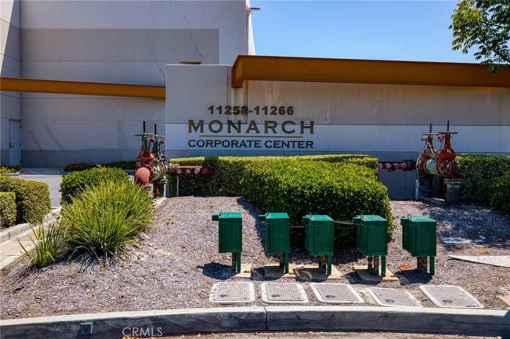 11264 Monarch