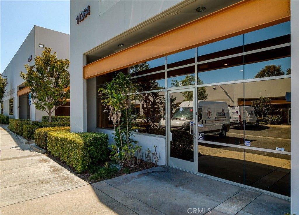 11264 Monarch