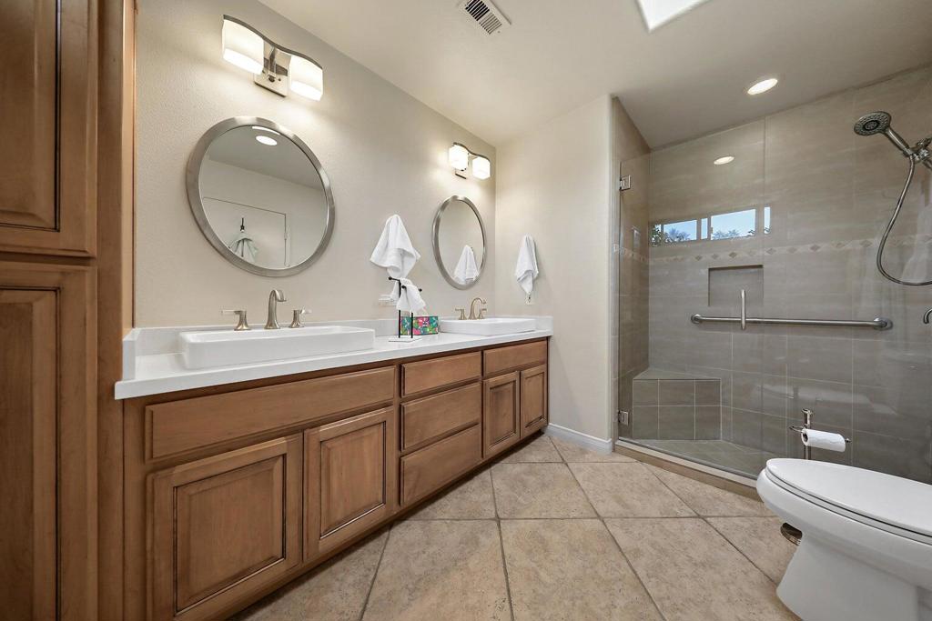 Sunrise C.C. - Residential