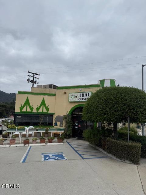 710 N Ventura Avenue