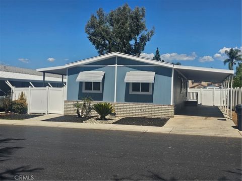 Photo of 1721 E Colton Avenue #33, Redlands, CA 92374 (MLS # IG25244534)