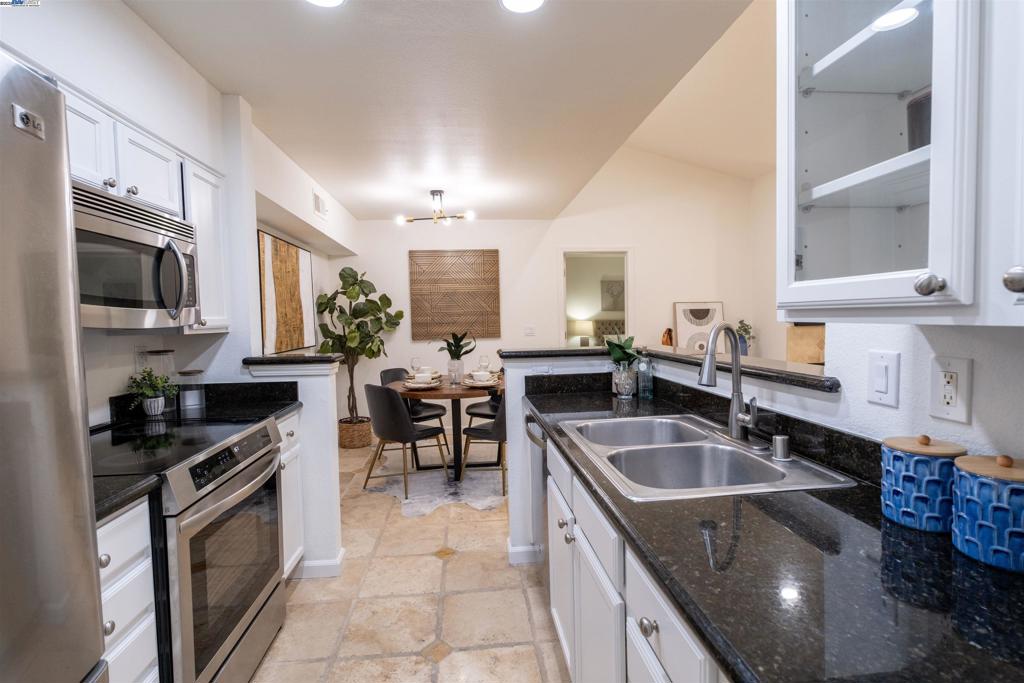 REFLECTIONS - Residential