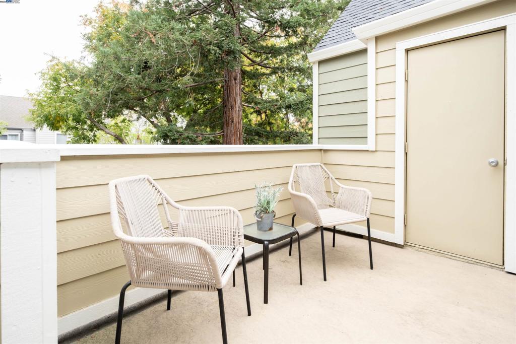 REFLECTIONS - Residential